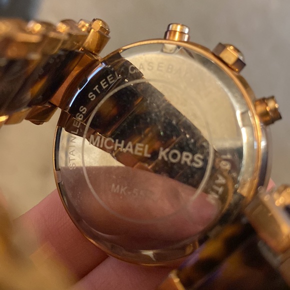 Michael Kors Parker Rose Gold and Tortoise Watch - Picture 3 of 4